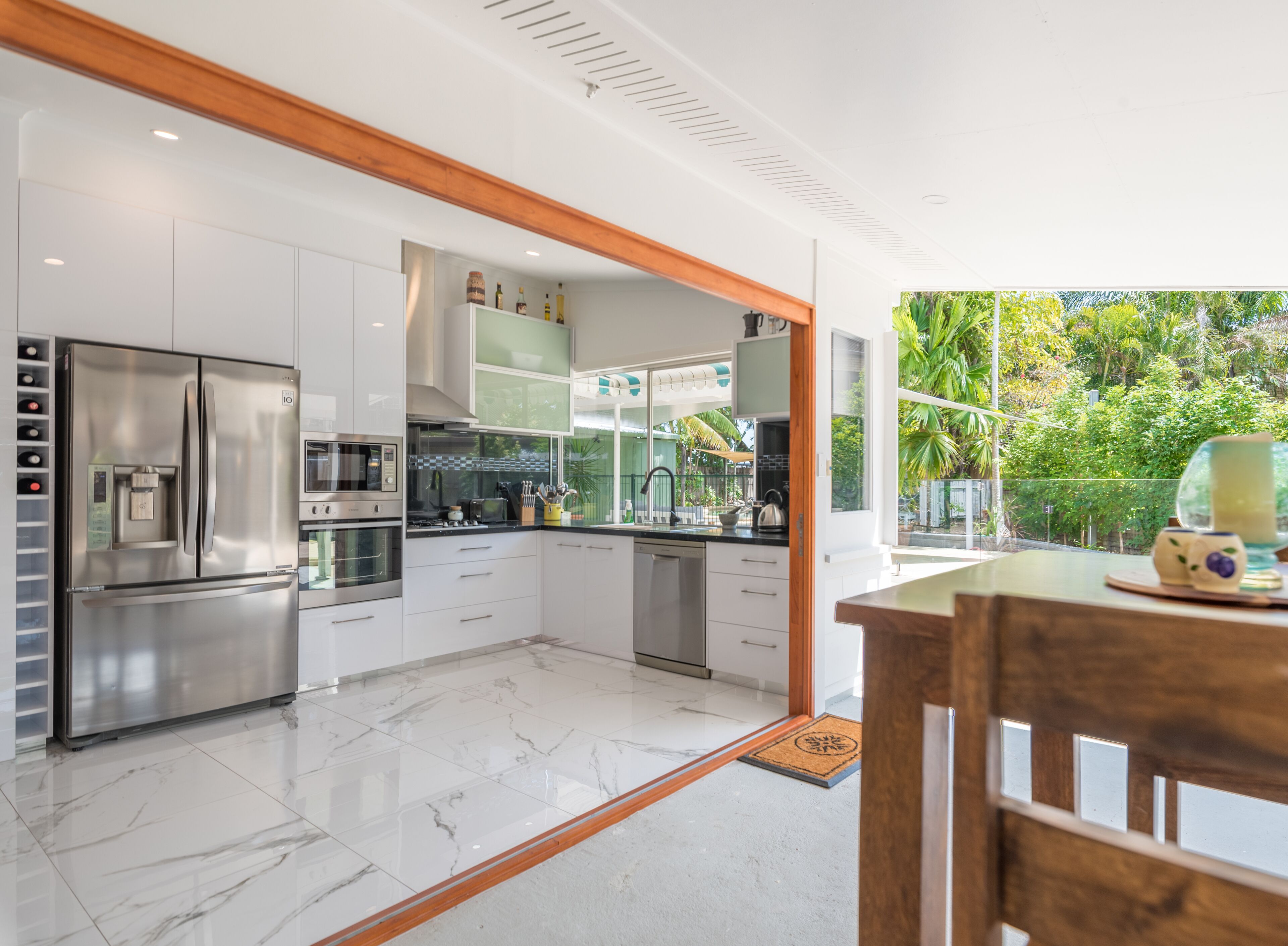 Lovely Beach Home with Huge Pool and Fantastic Outdoor Entertaining!  — image 4