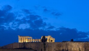 Point of interest - Acropolis Amazing Apartment with  Parthenon view (athens)