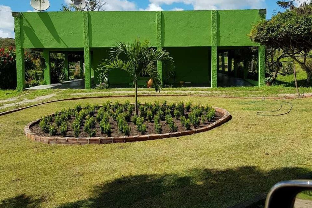 Casa Grande de Campo for vacation rental on the Farm in Camocim de São Félix