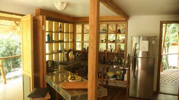 Fridge, stovetop, dishwasher, coffee/tea maker