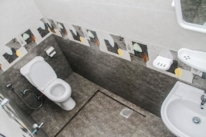 Bathroom - Aloe Vera Villa - Hostel (Negombo)