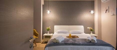 3 bedrooms, in-room safe, iron/ironing board, WiFi