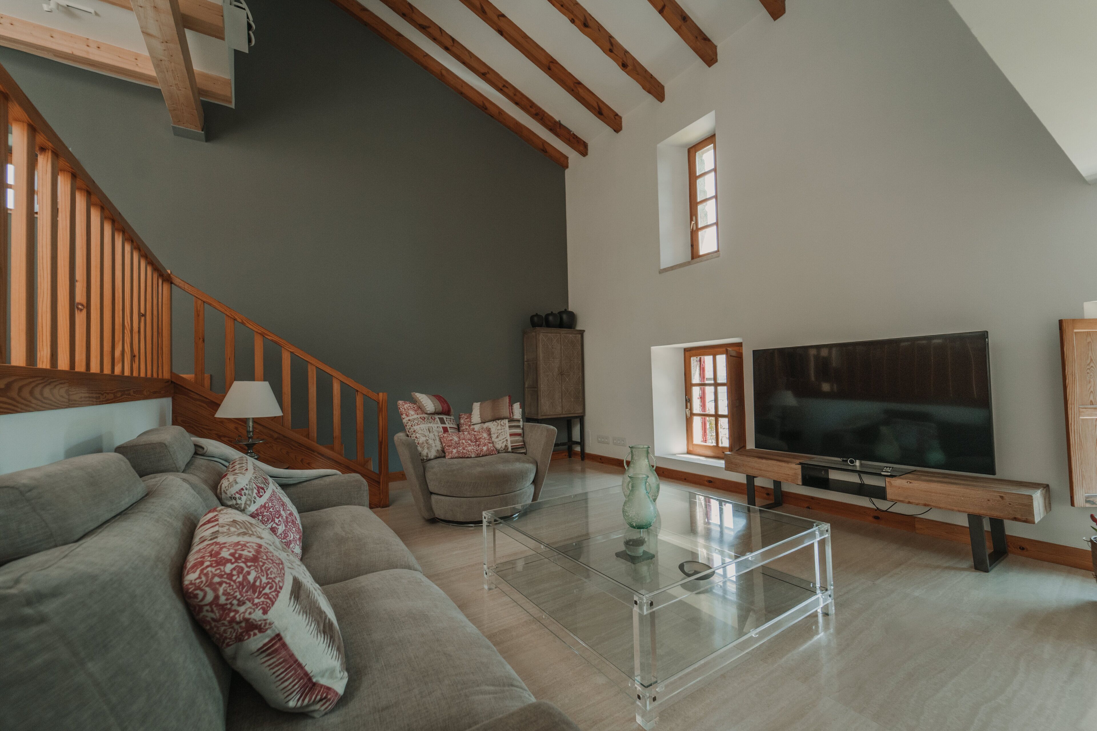 Villa Encidna. Cottage for 14 people