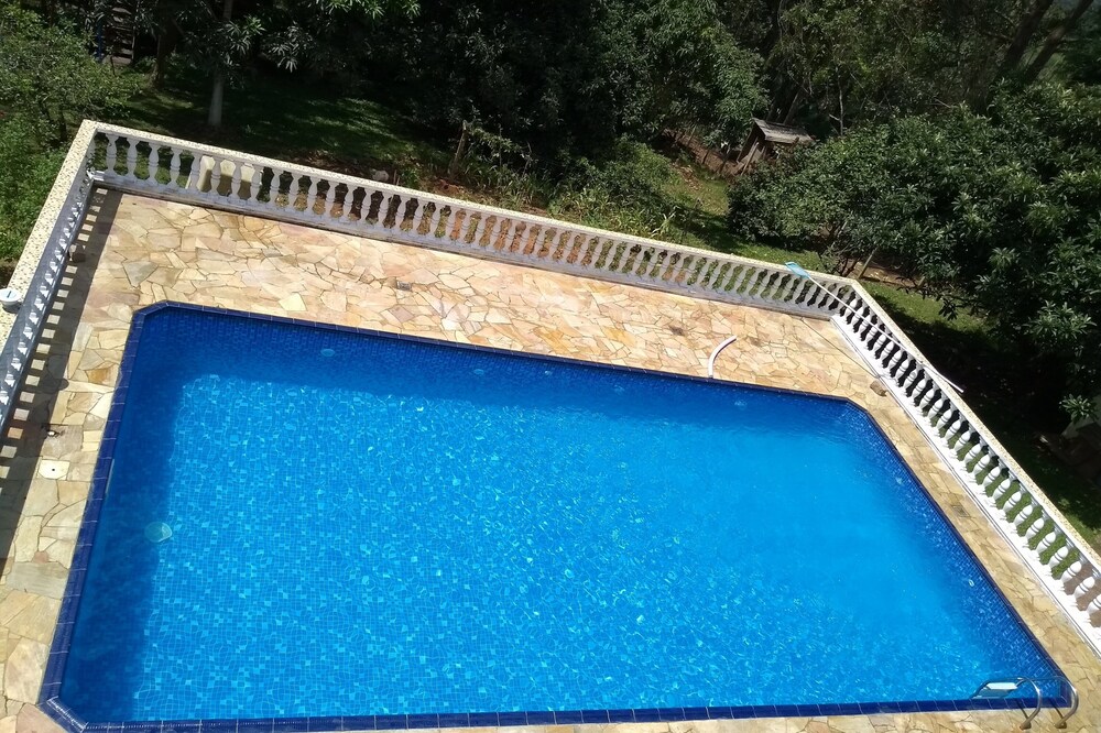 Small farm in Suzano, solar heated pool