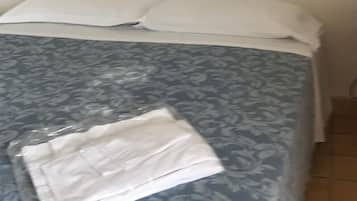 1 chambre, accĂšs Internet, draps fournis