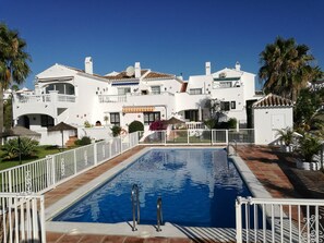 Pool - Baytree Villa Nerja  (Nerja)