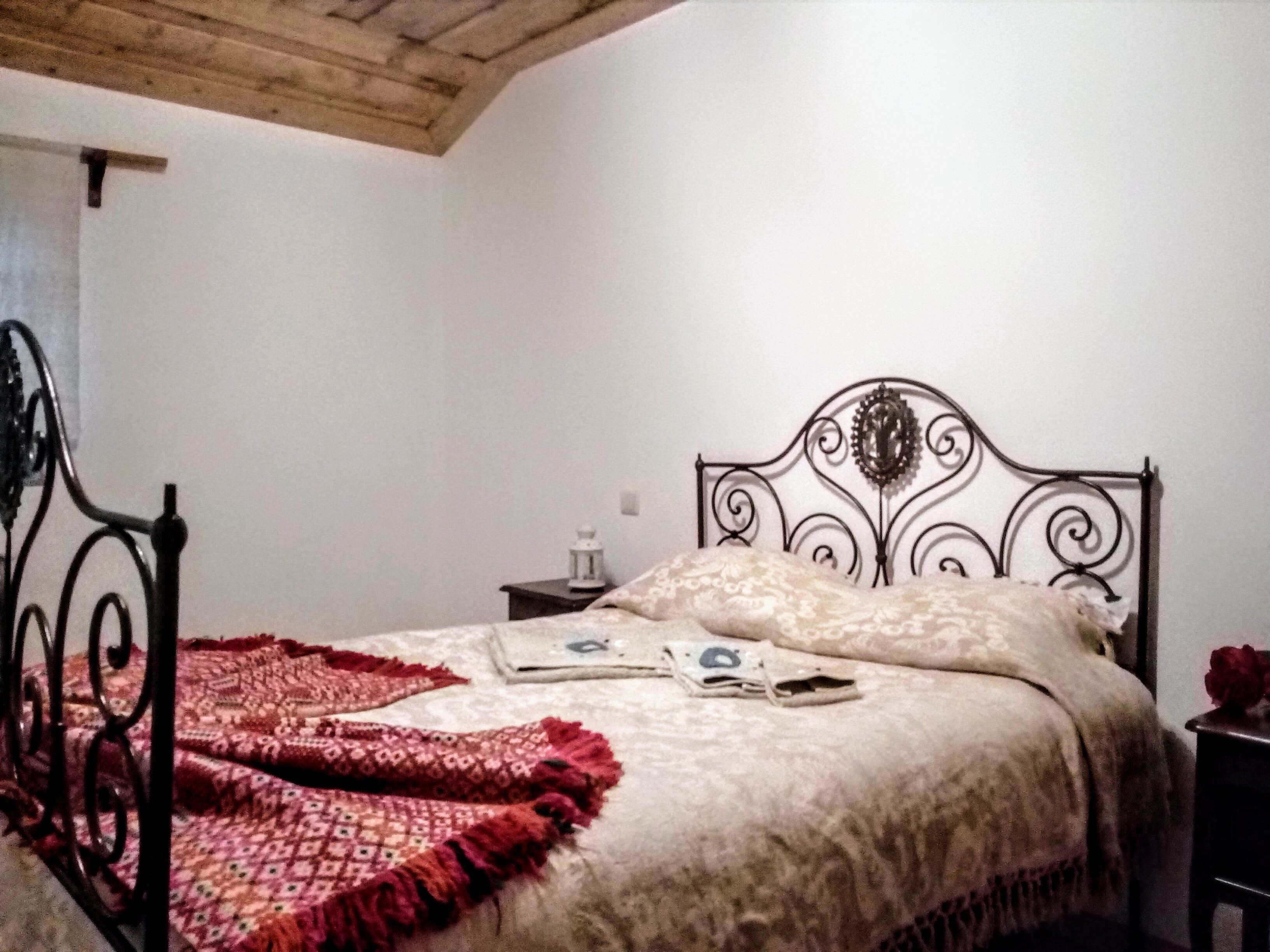 House situated in one of the most soft candles of the Alto Minho