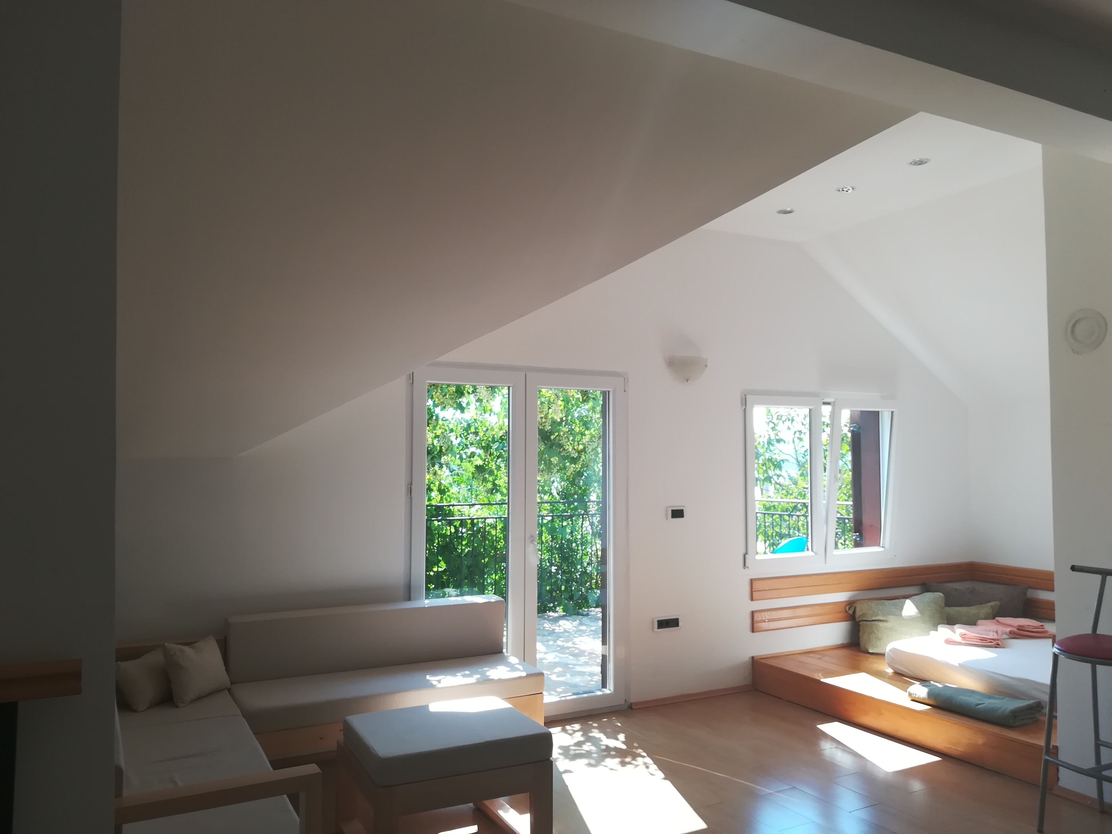 Loft open space double bad with connection to terrace with wine shadow 1st floor