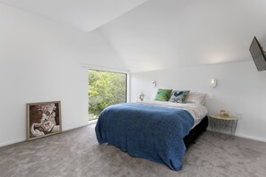 3 Schlafzimmer, individuell dekoriert, individuell eingerichtet