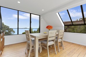 3 ห้องนอน, ห้องพักตกแต่งอย่างมีเอกลักษณ์, ตกแต่งพิเศษโดยเฉพาะ