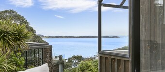 Airport closest mansion-AN AMAZING PLACE WORTH EVERY CENT