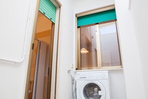 Interior - Holiday house for rent with terrace (TL66B) (Torre Lapillo)