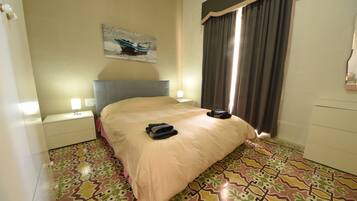 3 bedrooms, in-room safe, desk, soundproofing