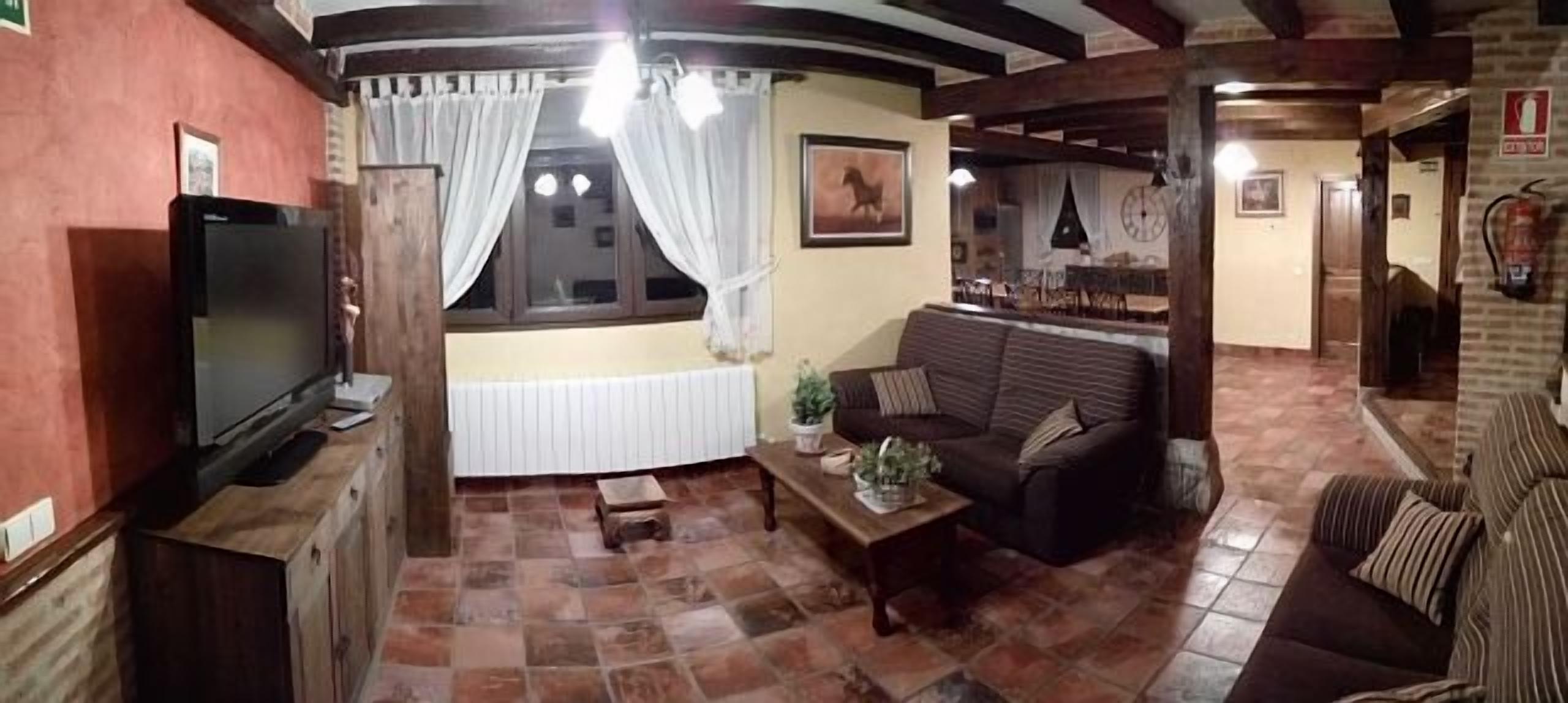 Self catering San Blas II for 6 to 13 people