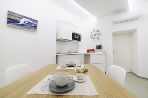 Dining - 330 Holiday Apartments Manarola - Red (Manarola)