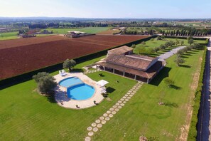 Exterior - Villa SANT VICENS for 8 with swimming pool surrounded by nature (Sa Pobla)