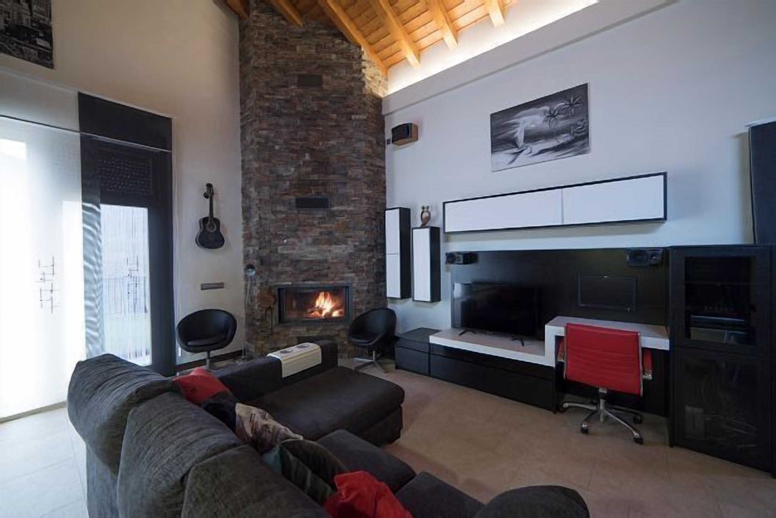 Self catering La Morada de Andoin for 14 people