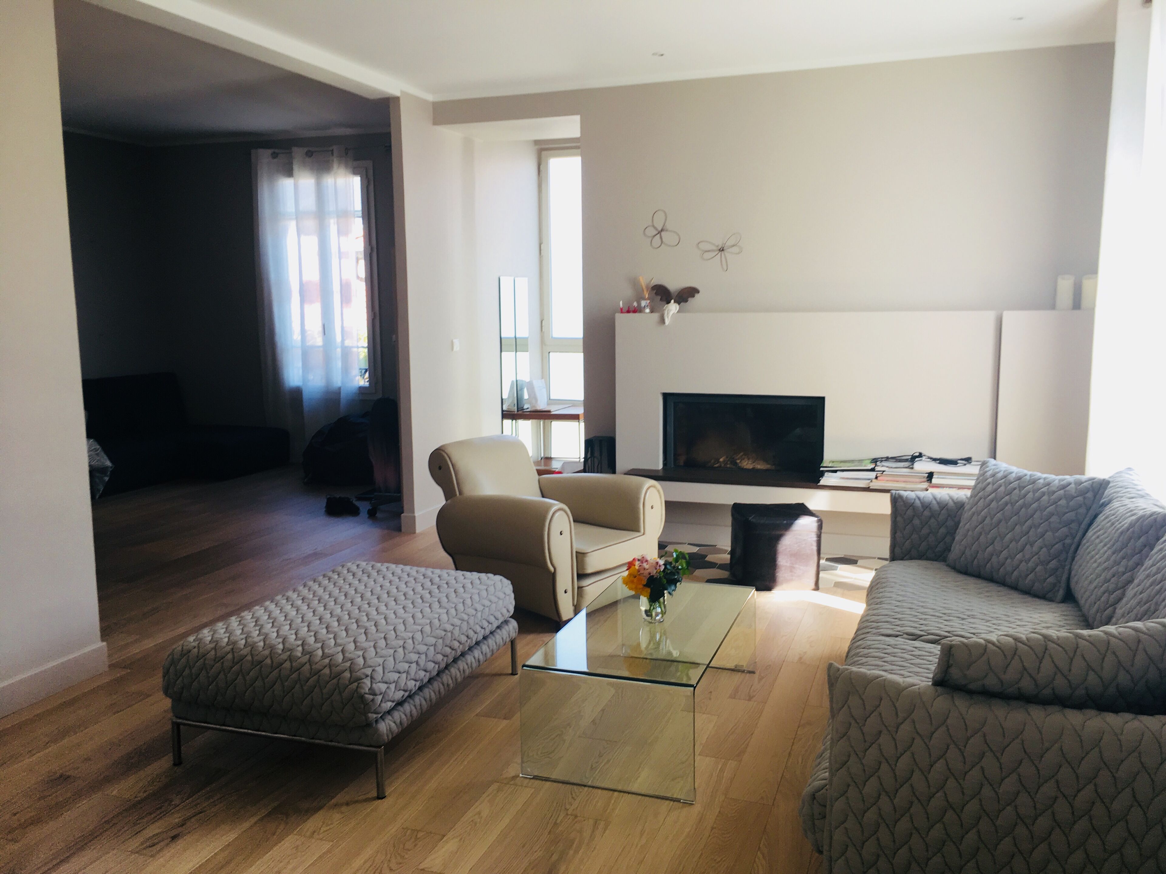 Smart-tv en een open haard