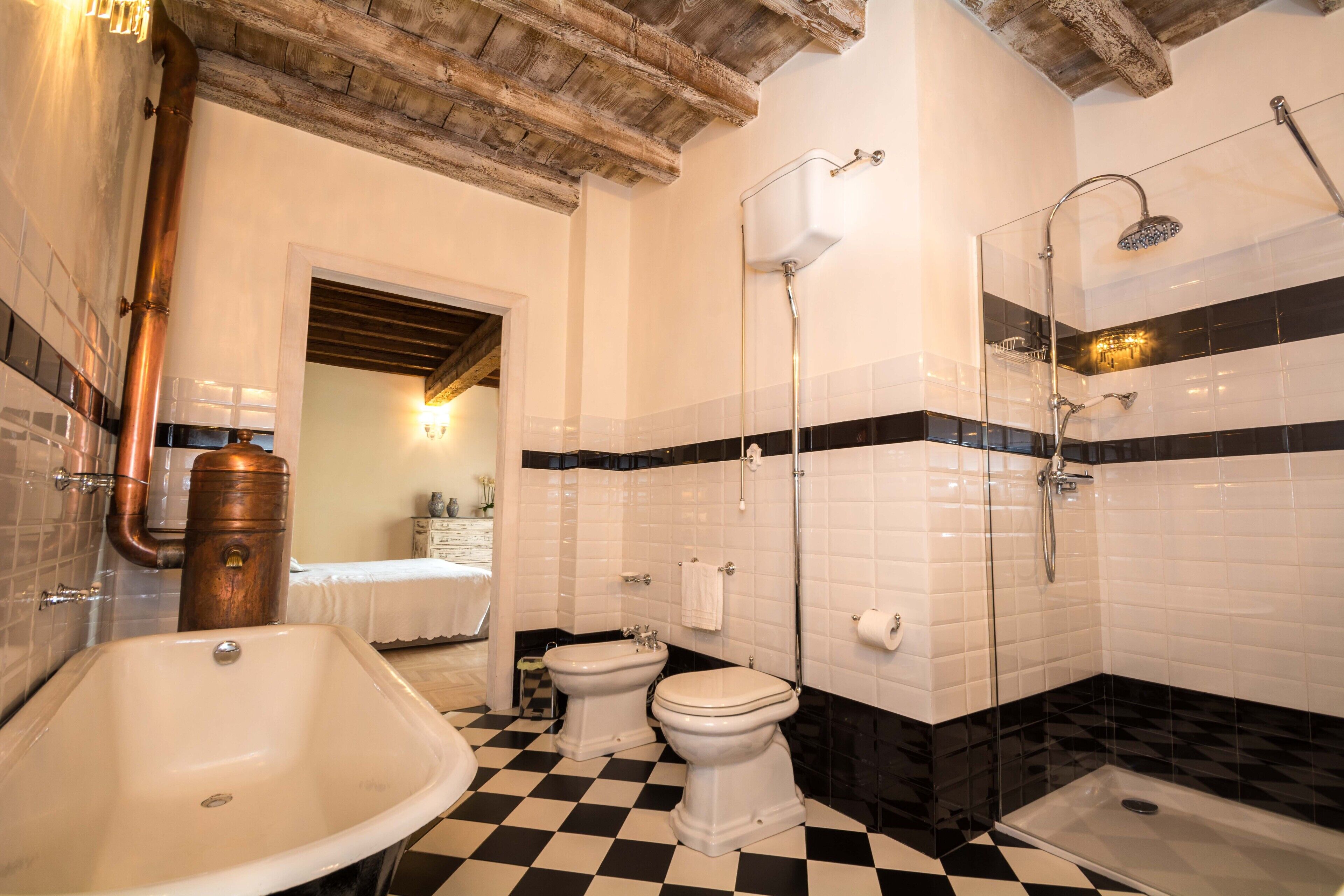 VILLA MARIO Lake Garda Salò Italy --Luxury, Privacy, Relaxation--