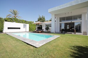 Pool - Luxury Villa Los Naranjos Golf Club | Puerto Banus (Marbella)