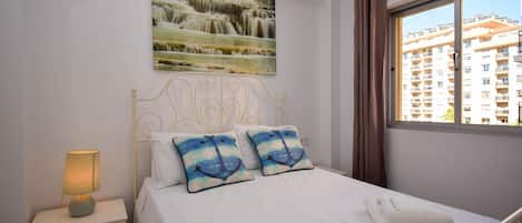 2 habitaciones y caja de seguridad en la habitación