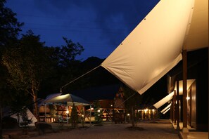 Kawasan hartanah