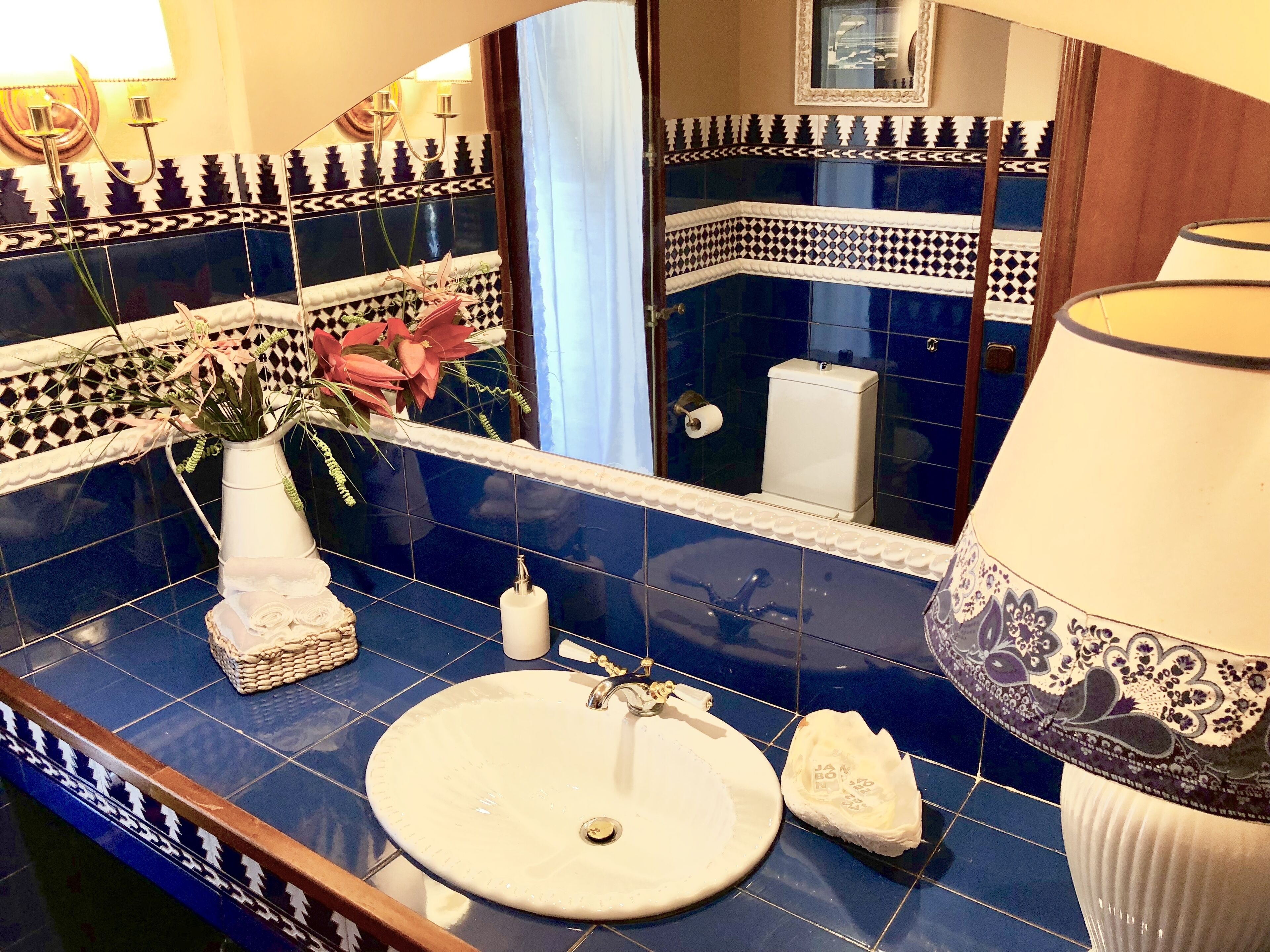 Beach and Mountain House. Garden, Pool and Rest