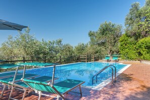 Outdoor pool - PRIVATE POOL - FARMHOUSE FATTORIA LA PIEVE - Villa LIMONE, 8 Km from Pisa (Calci)