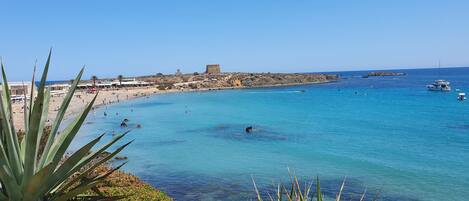 Liegestühle, Strandtücher