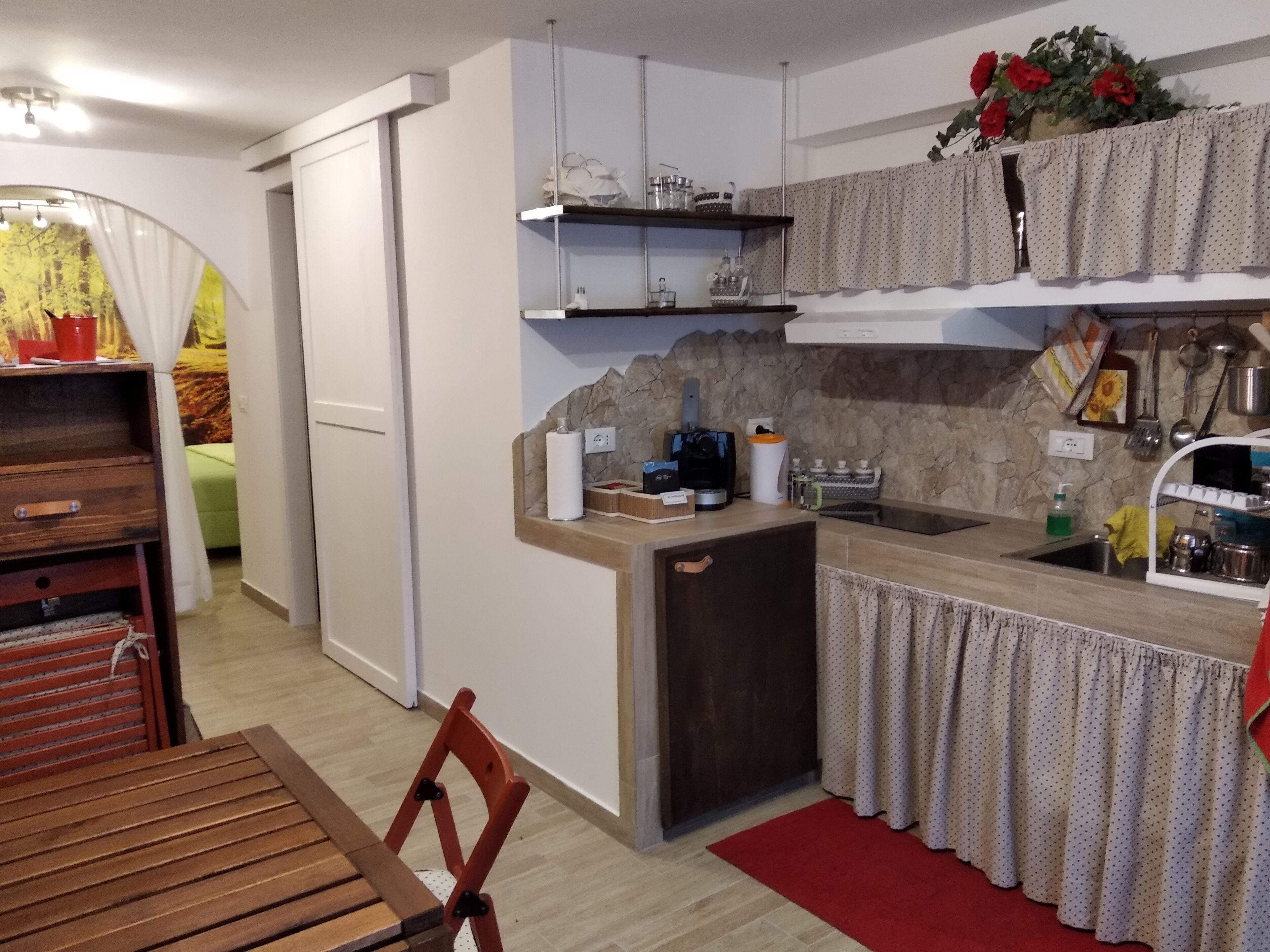 A nest next to the woods