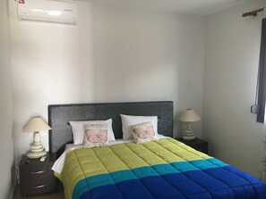 2 bedrooms, WiFi, bed sheets, wheelchair access