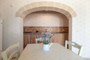 Dining - Sea View Trulli Retreat with Panoramic Pool (Selva di Fasano)