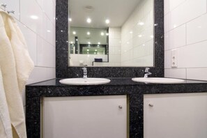 Haartrockner, Handtücher