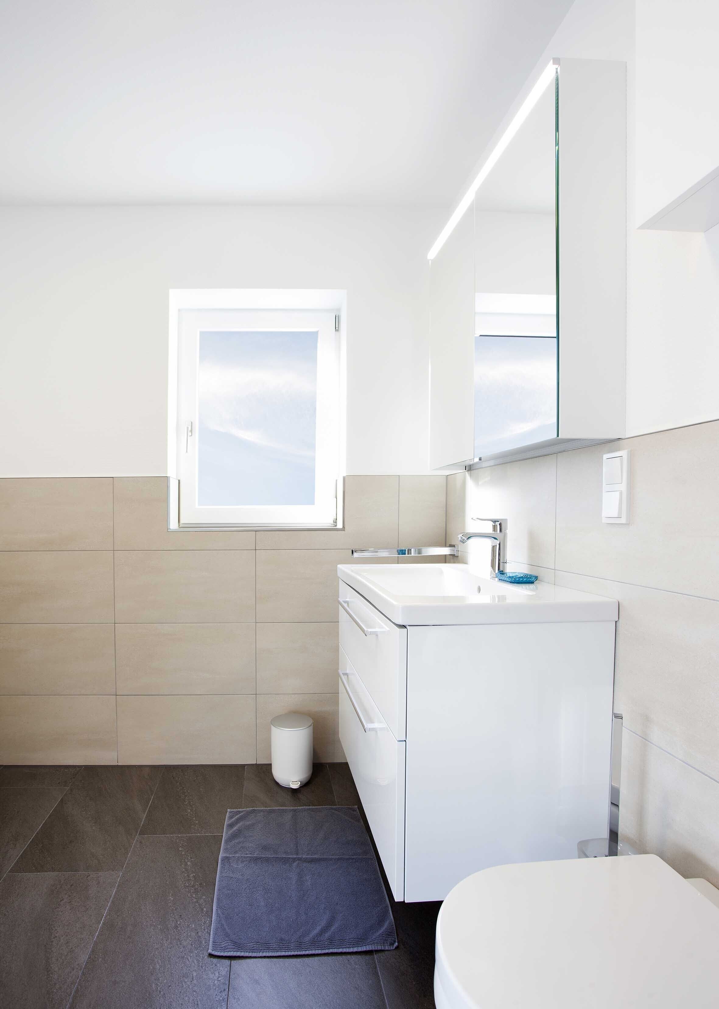 Modern apartment with upscale amenities