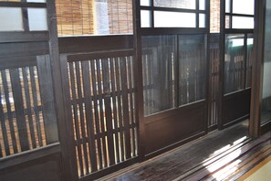 Miya no Ma - Middle (Up to 2 Guests)	 - Kyoto Sawai (Kyoto)