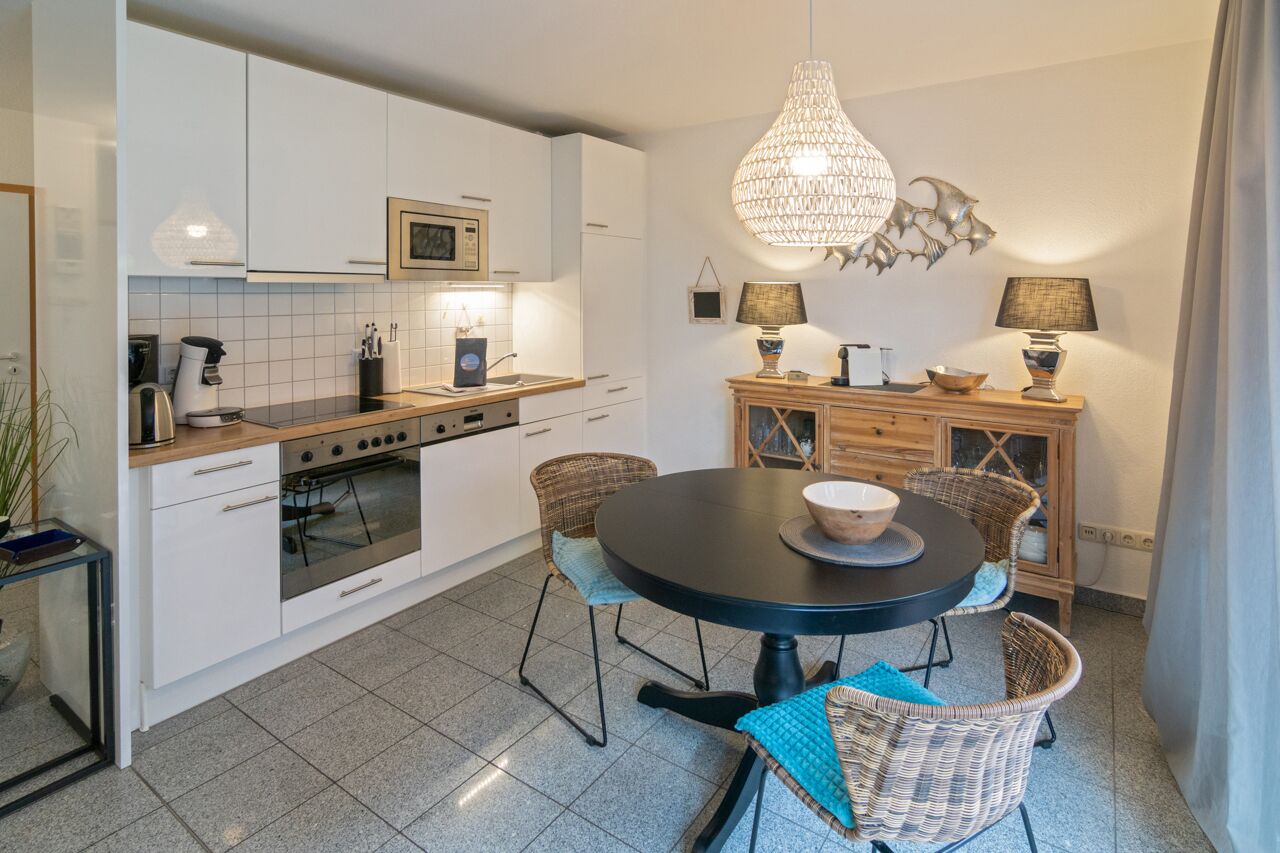 Réfrigérateur, micro-ondes, four, lave-vaisselle