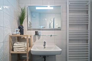 مجففات شعر، مناشف