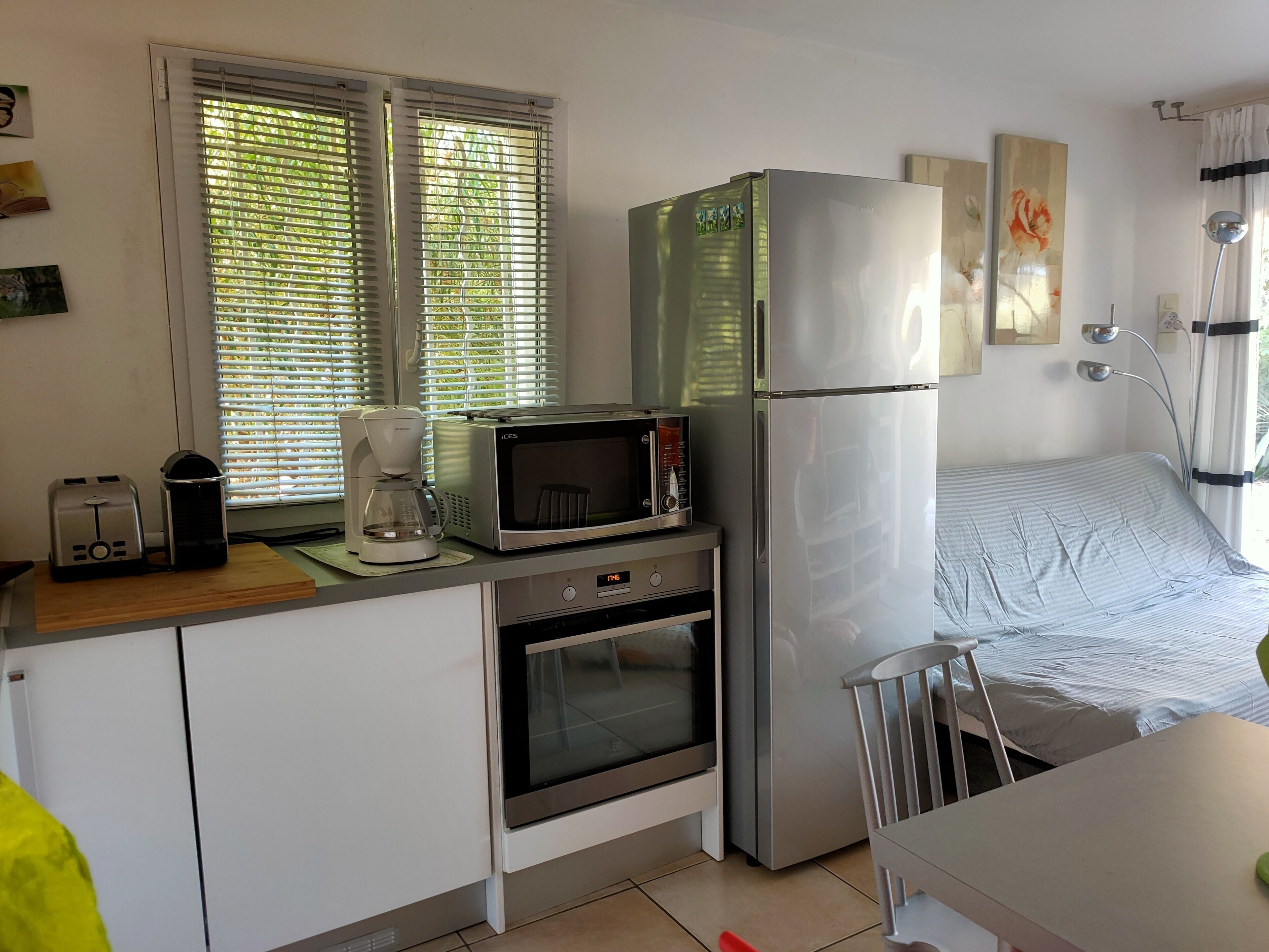 Charming one-bedroom apartment in a modern house - terrace - 1km from the beach