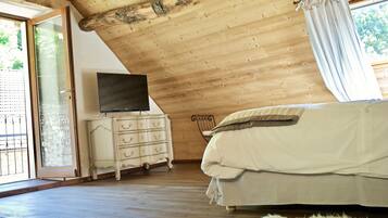 2 habitaciones, tabla de planchar con plancha y cuna de viaje