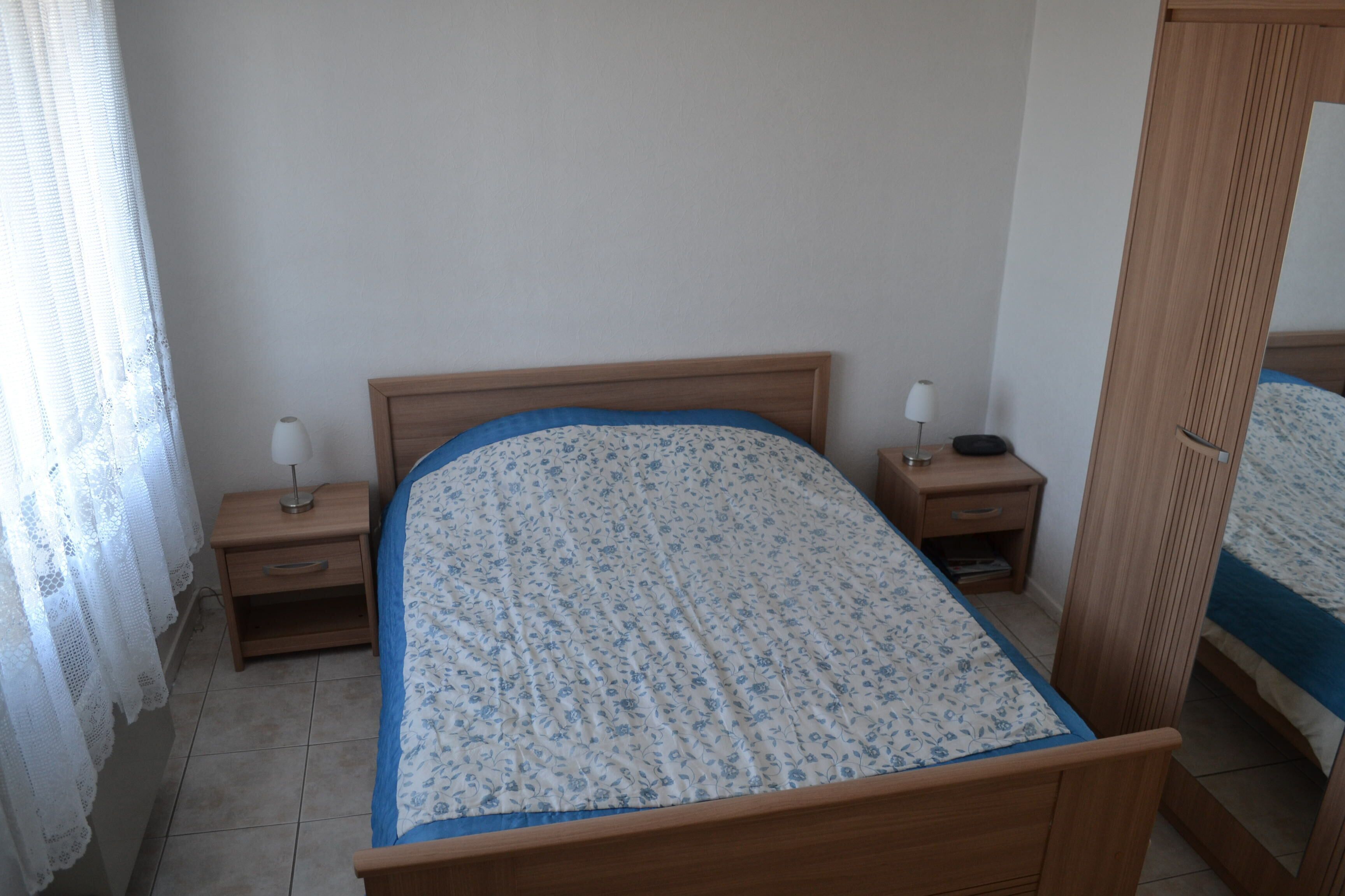 Family villa with pool and garden