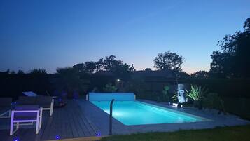 Piscine extérieure, piscine chauffée