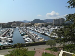 Marina/club náutico