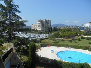 Pool - Apartment "Le France" with panoramic view of Cannes Marina (Mandelieu-la-Napoule)