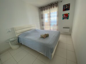 2 habitaciones, wifi gratis y ropa de cama 