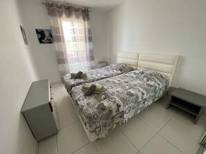 2 soveværelser, gratis Wi-Fi, sengetøj, adgang for kørestole