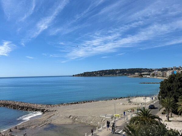 Ubicación cercana a la playa