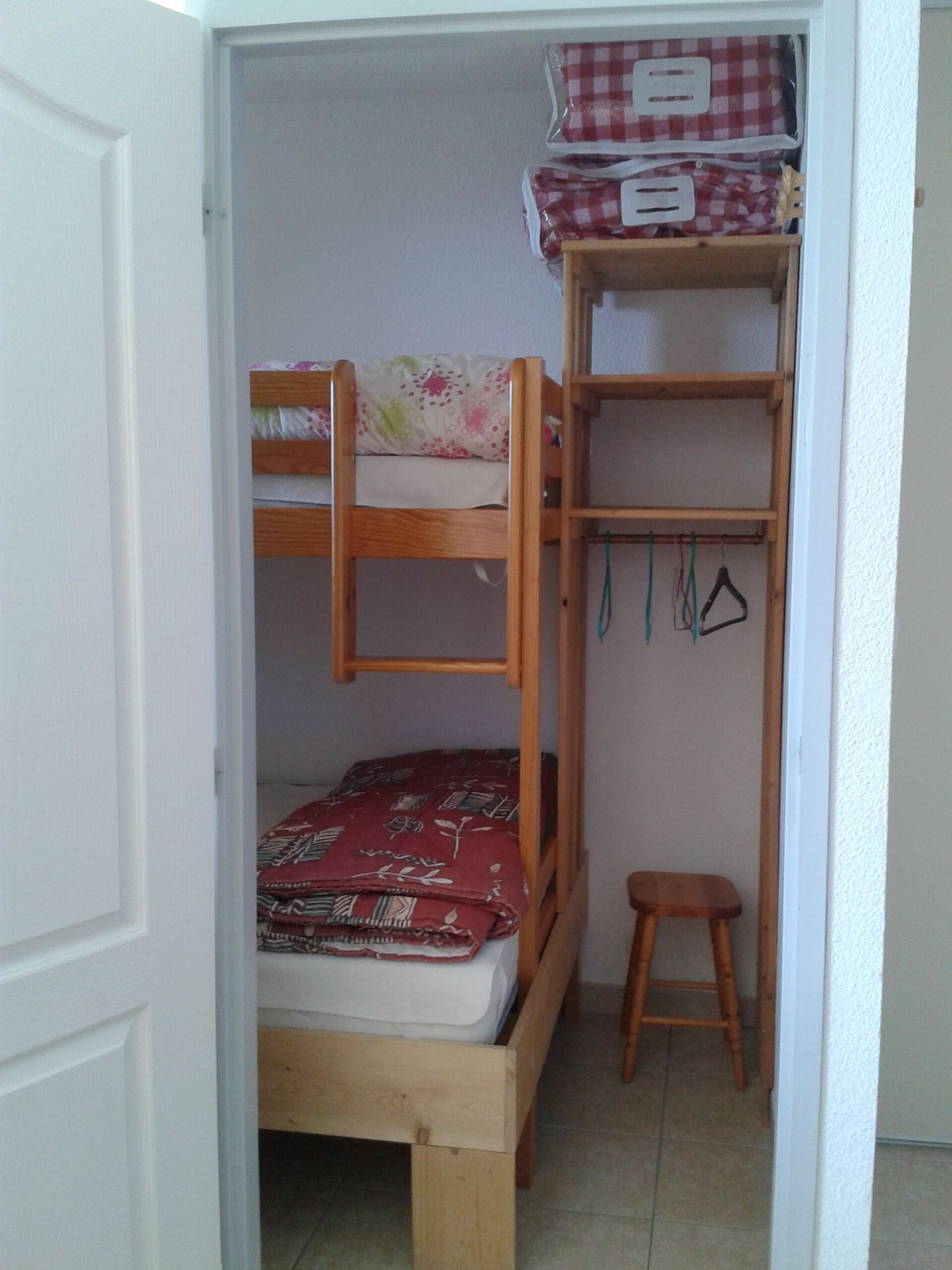 Réallon Apartment 6 sleeps