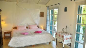 1 bedroom, iron/ironing board, internet, bed sheets