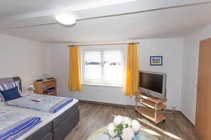 2 Schlafzimmer, Internetzugang, Bettwäsche