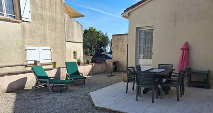 Maison plein pied type III, Ă 80 m de la mer, et Ă 10 mins du centre ville
